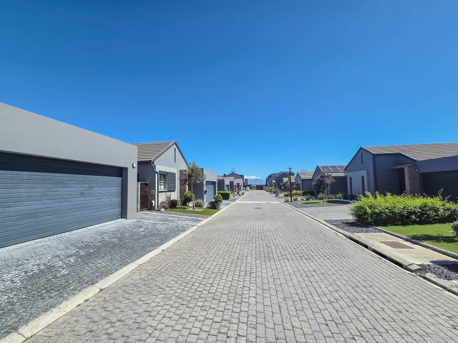 3 Bedroom Property for Sale in Haasendal Western Cape